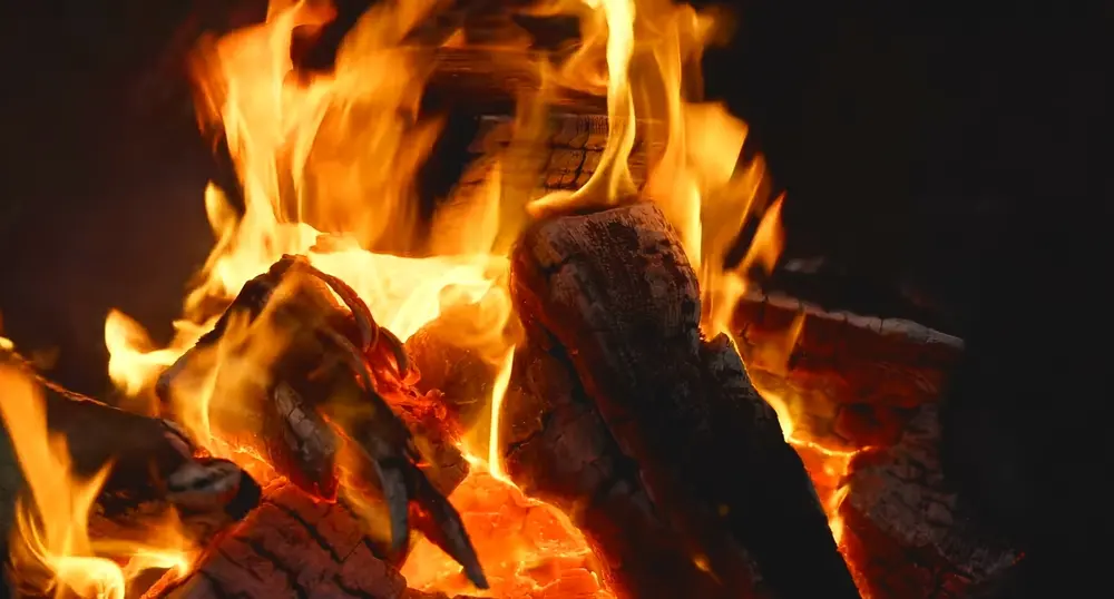 Castle Fireplace With A Picture Of Fire And A Fireplace Background